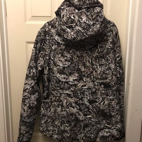Cintamani white camo zip up hooded winter jacket medium - Picture 7 of 11